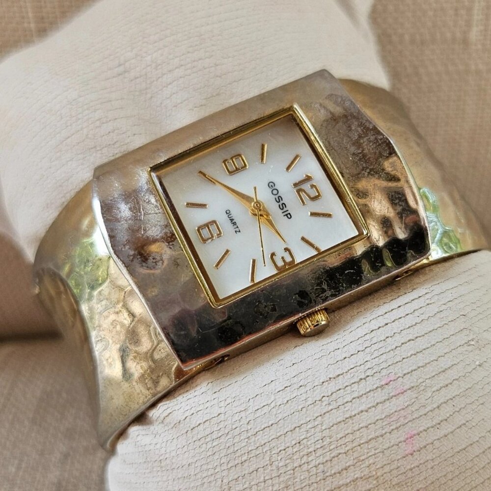 Gossip Women Wristwatch Analog Quartz Gold Tone Cuff Bracelet Band Wrist Watch